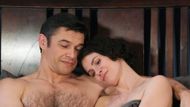 Xander and Sarah in bed on Days of our Lives | Image: JPI